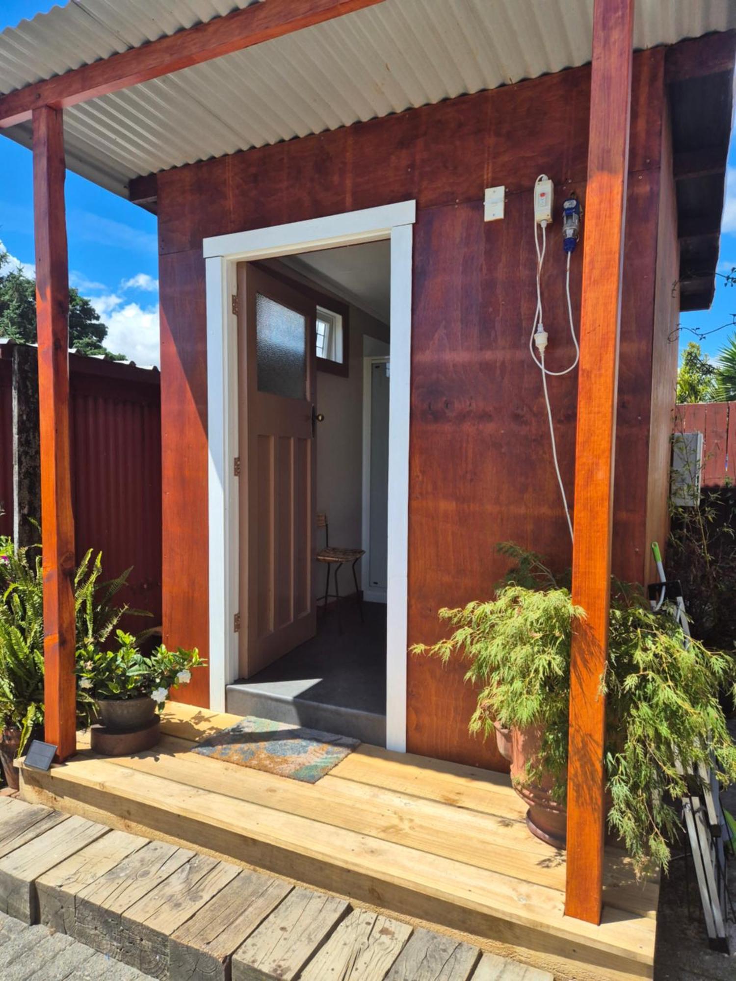 Delightful 1 Bedroom Tiny House, Unique And Memorable 웨스트포트 외부 사진